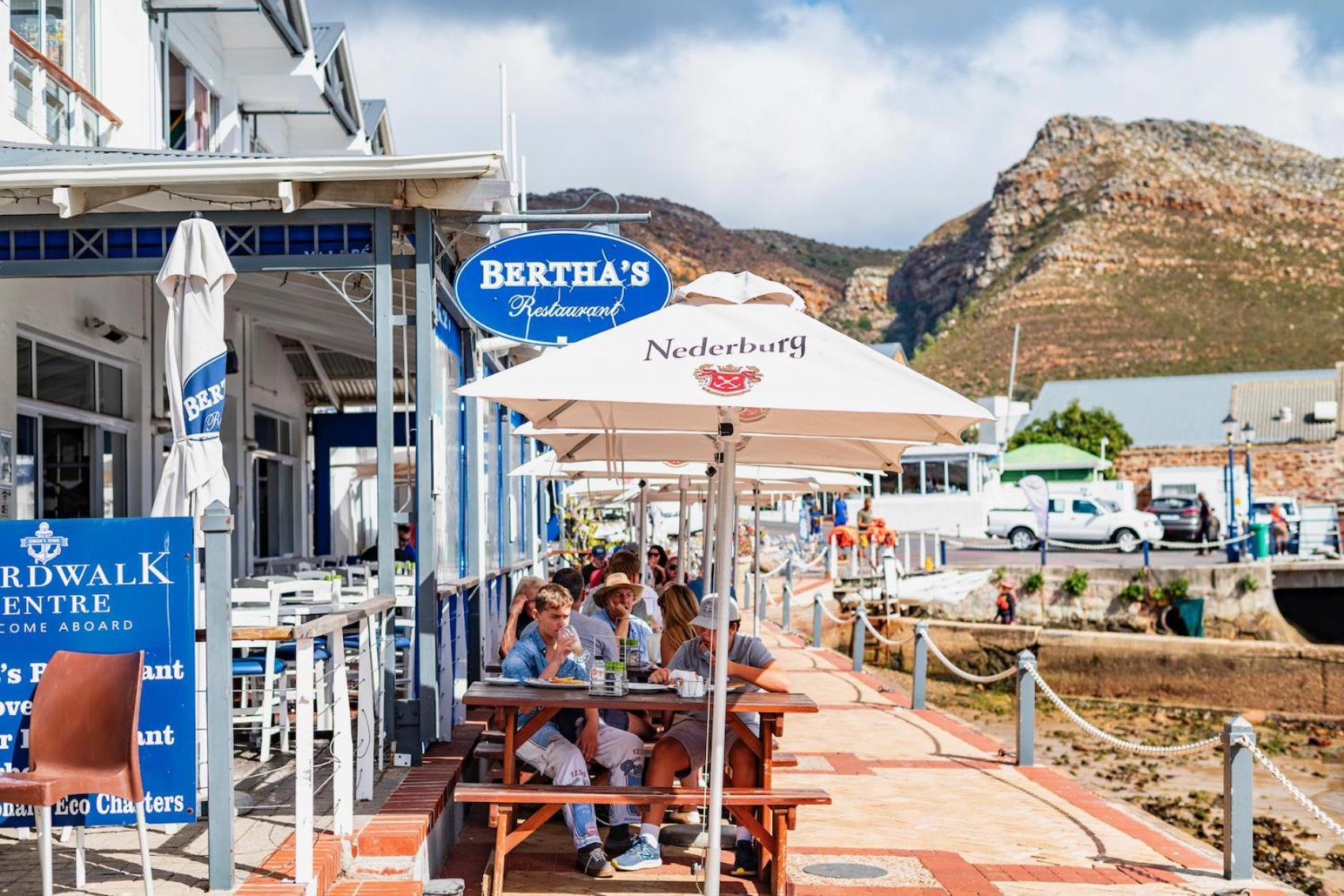 Willets Hotel Simonʼs Town Exteriör bild