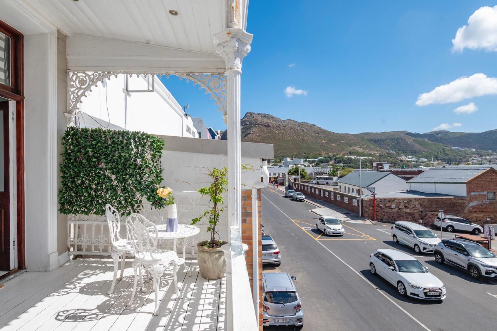 Willets Hotel Simonʼs Town Exteriör bild